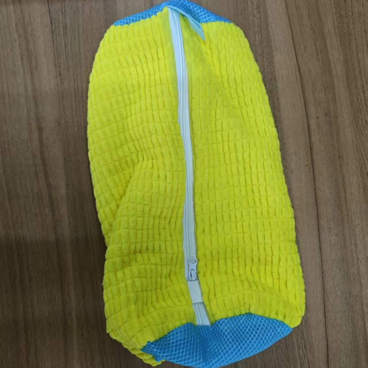 Heavy-Duty Shoe Wash Bag – Safe, Scratch-Free Laundry Cleaning for Sneakers & Everyday Shoes